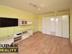 Pronájem bytu 2+1, Týniště nad Orlicí, Na Bělidle, 57 m2