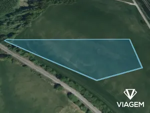 Prodej podílu pole, Jeníkovice, 1350 m2