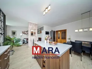 Prodej bytu 3+kk, Olomouc, Novosadský dvůr, 92 m2