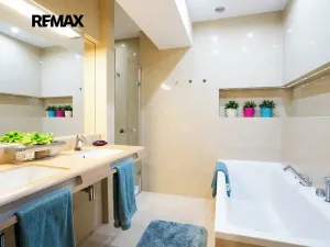 Prodej rodinného domu, Kyjov, třída Komenského, 290 m2