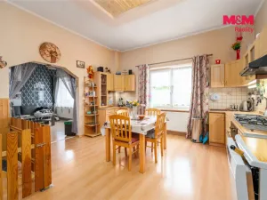 Prodej činžovního domu, Osek, Sokolská, 596 m2