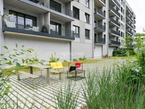 Pronájem bytu 3+kk, Praha - Smíchov, Grafická, 78 m2