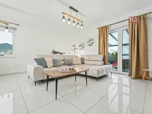 Prodej rodinného domu, Úpohlavy, 125 m2