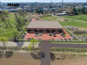 Prodej komerčního pozemku, Hradec Králové, 7896 m2