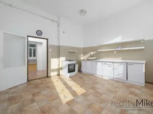 Pronájem bytu 4+1, Jablonec nad Nisou, SNP, 159 m2