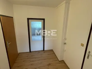 Pronájem bytu 2+kk, Děčín - Děčín V-Rozbělesy, Závodní, 42 m2