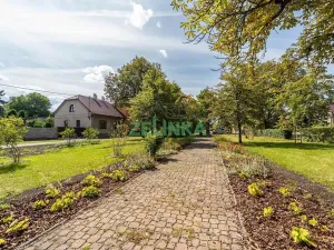 Prodej rodinného domu, Tlustice, 511 m2