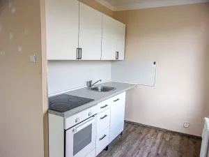 Pronájem bytu 2+kk, Bílina - Újezdské Předměstí, Tylova, 43 m2