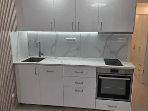 Pronájem bytu 1+kk, Praha, Nad olšinami, 27 m2