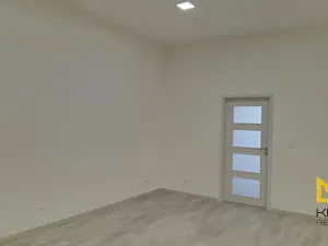 Pronájem bytu 2+kk, Praha - Smíchov, Nádražní, 64 m2