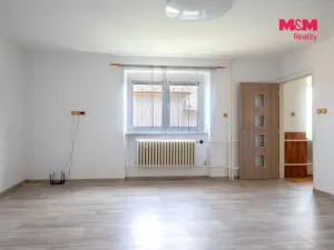 Prodej rodinného domu, Radomyšl, Spojovací, 391 m2