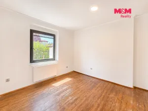 Pronájem rodinného domu, Praha - Hostivař, V nové čtvrti, 280 m2
