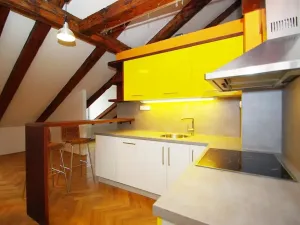 Pronájem atypického bytu, Praha - Smíchov, Viktora Huga, 164 m2