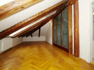 Pronájem atypického bytu, Praha - Smíchov, Viktora Huga, 164 m2