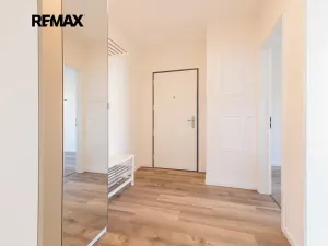 Pronájem bytu 2+kk, Praha - Hlubočepy, Divíškové, 53 m2