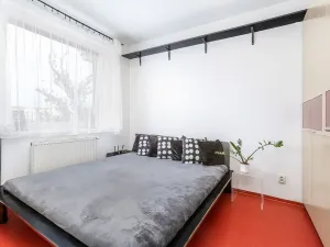 Prodej bytu 2+kk, Hradec Králové - Třebeš, Svatojánská, 34 m2