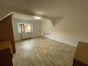 Prodej bytu 2+1, Praha - Holešovice, V háji, 57 m2