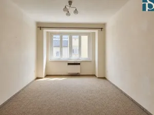 Prodej bytu 2+kk, Praha - Vysočany, Novovysočanská, 48 m2