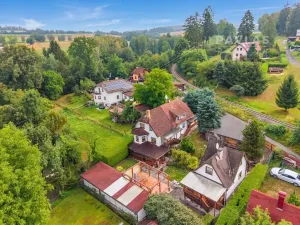 Prodej rodinného domu, Černovice, Husovy sady, 240 m2