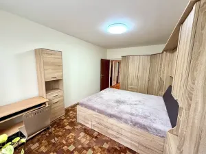 Prodej bytu 4+1, Praha - Kamýk, Zárubova, 85 m2