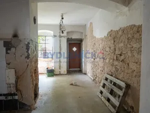 Prodej rodinného domu, Černá v Pošumaví, 190 m2