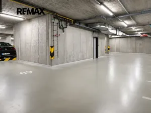 Pronájem bytu 2+1, Praha - Hloubětín, Kbelská, 54 m2