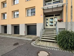 Prodej bytu 2+kk, Znojmo, Pražská, 49 m2