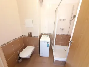 Pronájem bytu 1+kk, Praha - Záběhlice, Práčská, 34 m2