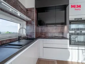 Prodej rodinného domu, Ořech, Karlštejnská, 112 m2