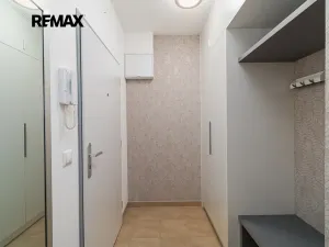 Pronájem bytu 2+kk, Zbůch, Brigádnická, 40 m2