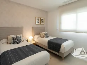 Prodej bytu 3+kk, Estepona, Španělsko, 73 m2
