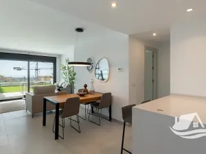 Prodej bytu 3+kk, Estepona, Španělsko, 73 m2