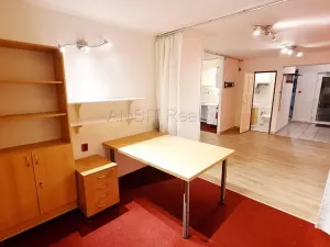 Pronájem kanceláře, Praha - Řepy, Žalanského, 60 m2
