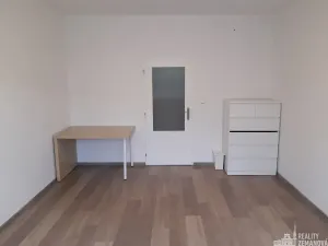 Pronájem bytu 2+1, Praha - Krč, Herálecká IV, 66 m2