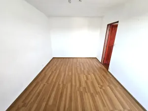 Prodej bytu 3+1, Koštice, 73 m2