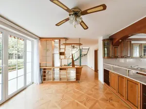 Pronájem rodinného domu, Praha - Štěrboholy, K valu, 220 m2