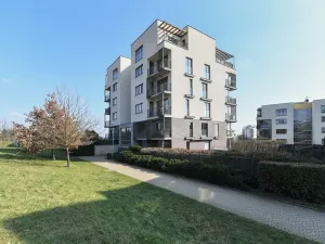 Prodej bytu 4+kk, Praha - Hrdlořezy, V třešňovce, 134 m2