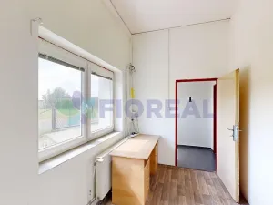 Prodej výrobních prostor, Lhůta, 320 m2