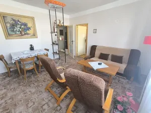 Pronájem bytu 3+1, Hradec Králové, Sládkova, 63 m2