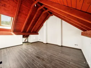 Prodej činžovního domu, Černolice, Ke dvoru, 375 m2