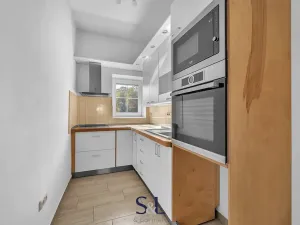 Prodej rodinného domu, Doksy, náměstí Republiky, 470 m2