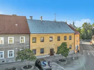 Prodej rodinného domu, Doksy, náměstí Republiky, 470 m2