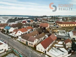 Prodej rodinného domu, Hostim, 381 m2