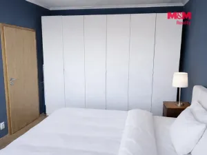 Pronájem bytu 2+kk, Praha - Horní Měcholupy, Mantovská, 51 m2