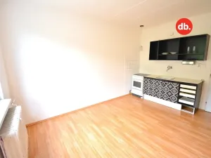Prodej bytu 1+kk, Kraslice, Družstevní, 20 m2