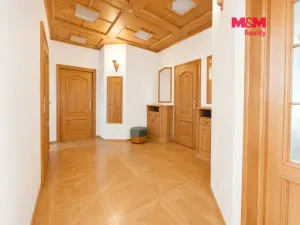 Pronájem bytu 4+1, Kladno, Na stráni, 168 m2