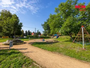 Prodej bytu 3+1, Pardubice - Ohrazenice, Mrštíků, 75 m2
