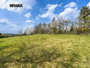 Prodej pozemku pro bydlení, Praha - Lochkov, Na dražkách, 1550 m2