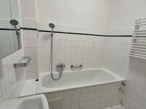 Pronájem bytu 2+1, Praha - Holešovice, V háji, 51 m2