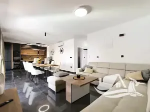 Prodej vily, Vrsi, Chorvatsko, 209 m2
